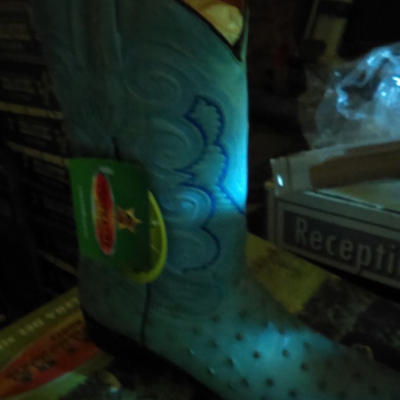 Cowboy boots - Picture 3 of 4